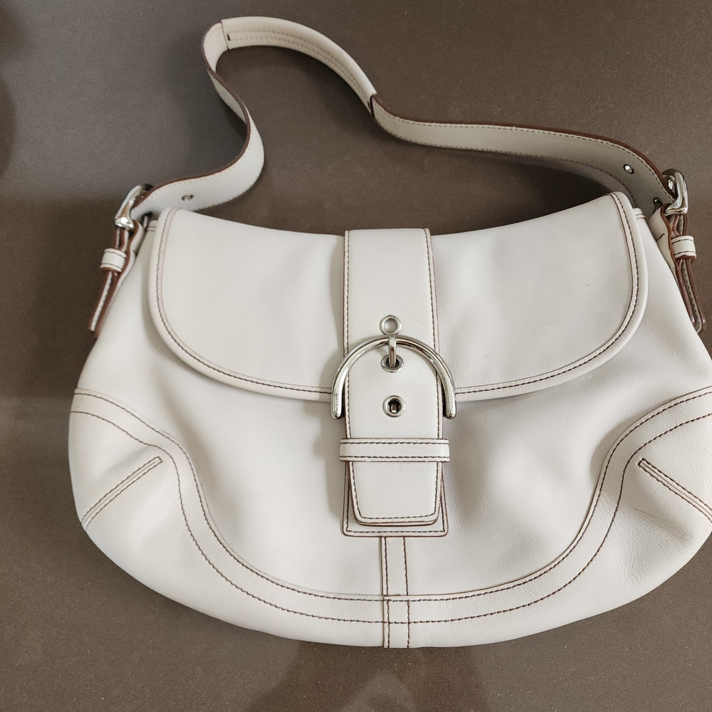 Coach White Leather Shoulder Bag with Silver Accents